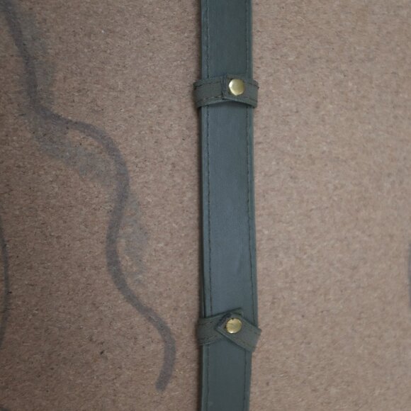 COPY - Green buckle belt Hook Closure vintage style adjustable 1" wide - Picture 8 of 10